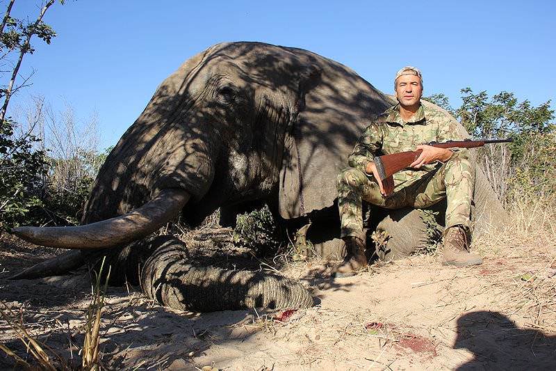 Trophy Hunting the Elephant in South Africa ASH Adventures