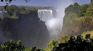 Zimbabwe offers the international sportsman vast, unfenced hunting areas.