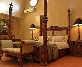 Castello di Monte's interiors are characterized by antique Italian touches.